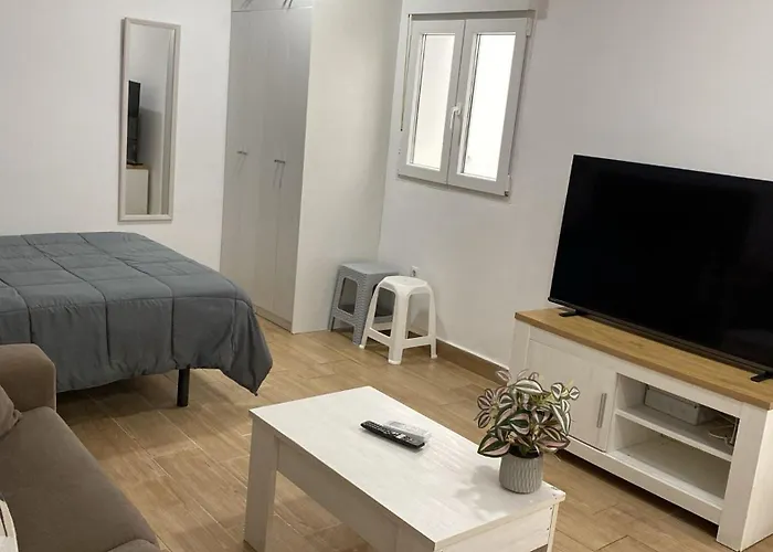 Rockside Residences Suites La Linea N3